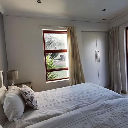 Somona Guest House Johannesburg Luaran gambar